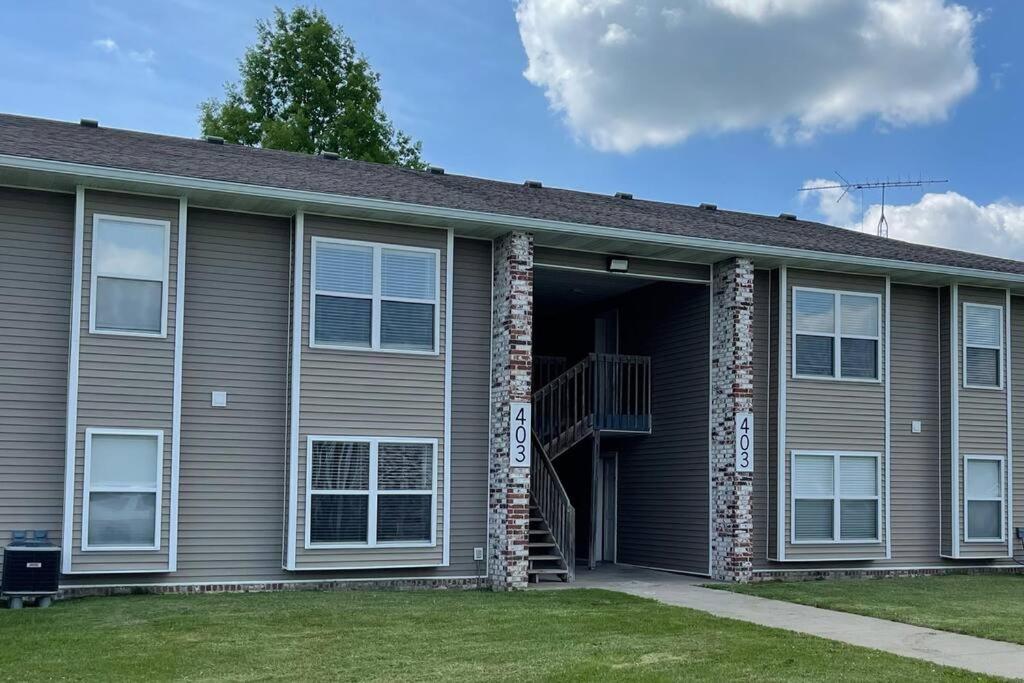 The Mary Lou - 2 Bedroom Apt In Quilt Town, Usa Hamilton Exterior photo
